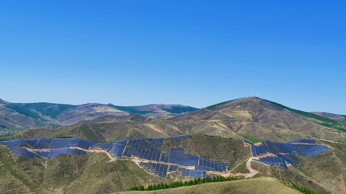 張家口崇禮30MW光伏扶貧項(xiàng)目