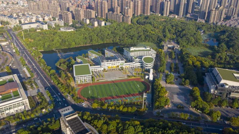 湘潭市岳塘區(qū)湖湘學校