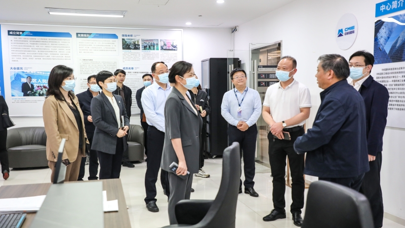 雨花區(qū)委書記劉素月、區(qū)長黃軍其一行赴中機國際考察雨花區(qū)科創(chuàng)公共服務中心建設工作