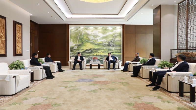 雨花區(qū)區(qū)委書記黃軍其一行到訪中機(jī)國(guó)際