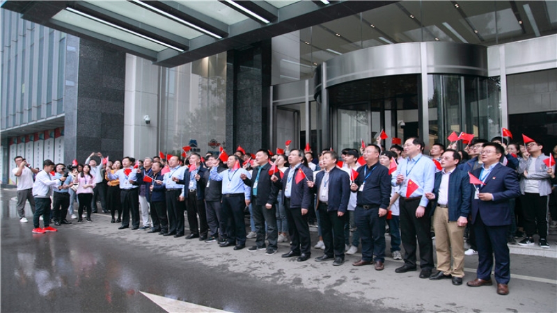 為你鼓掌 | 獻禮祖國70華誕，祝中機國際生日快樂