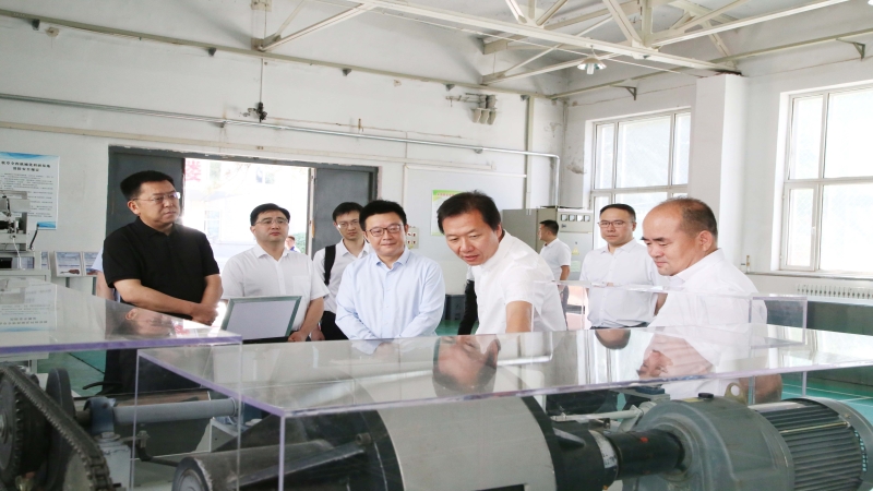 中機國際黨委書記、總經理陳蕃 前往中國農機院呼和浩特分院開展業(yè)務交流